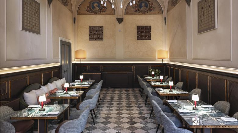 <b>NH Collection Firenze Porta Rossa Restaurant</b>. Images powered by <a href="https://iceportal.shijigroup.com/" title="IcePortal" target="_blank">IcePortal</a>.