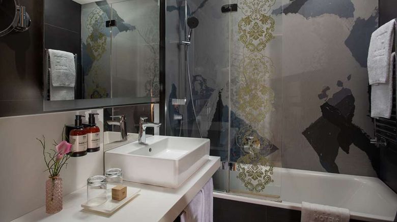 <b>NH Firenze Room</b>. Images powered by <a href="https://iceportal.shijigroup.com/" title="IcePortal" target="_blank">IcePortal</a>.
