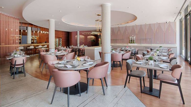 <b>NH Lecco Pontevecchio Restaurant</b>. Images powered by <a href="https://iceportal.shijigroup.com/" title="IcePortal" target="_blank">IcePortal</a>.