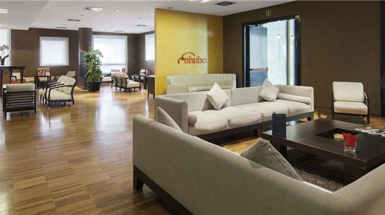 NH Milano Fiera Lobby