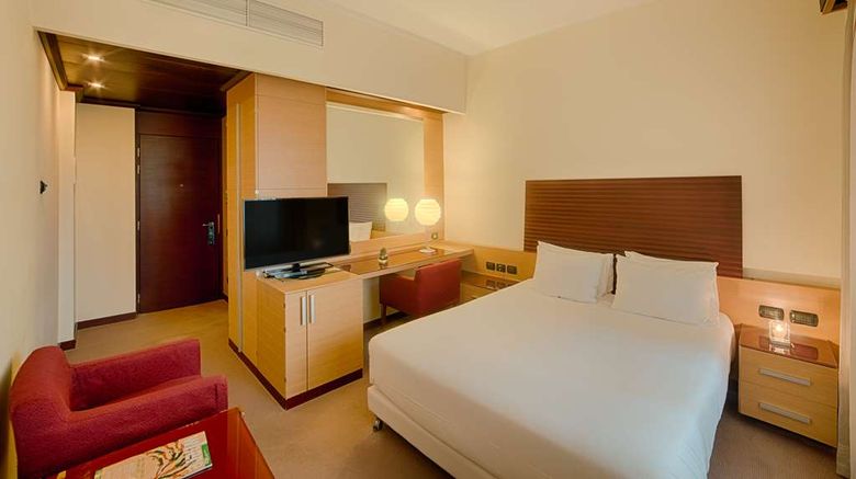 <b>NH Milano 2 Room</b>. Images powered by <a href="https://iceportal.shijigroup.com/" title="IcePortal" target="_blank">IcePortal</a>.