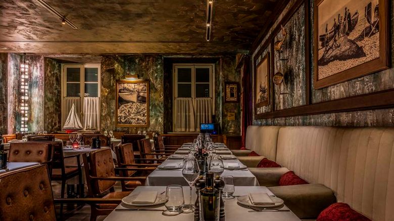 <b>Avani Palazzo Moscova Milano Hotel Restaurant</b>. Images powered by <a href="https://iceportal.shijigroup.com/" title="IcePortal" target="_blank">IcePortal</a>.