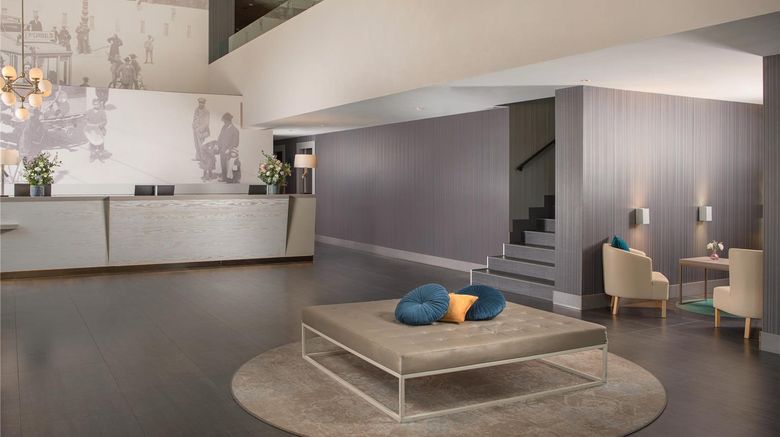 <b>NH Parma Lobby</b>. Images powered by <a href="https://iceportal.shijigroup.com/" title="IcePortal" target="_blank">IcePortal</a>.