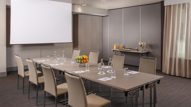 <b>NH Parma Meeting</b>. Images powered by <a href="https://iceportal.shijigroup.com/" title="IcePortal" target="_blank">IcePortal</a>.