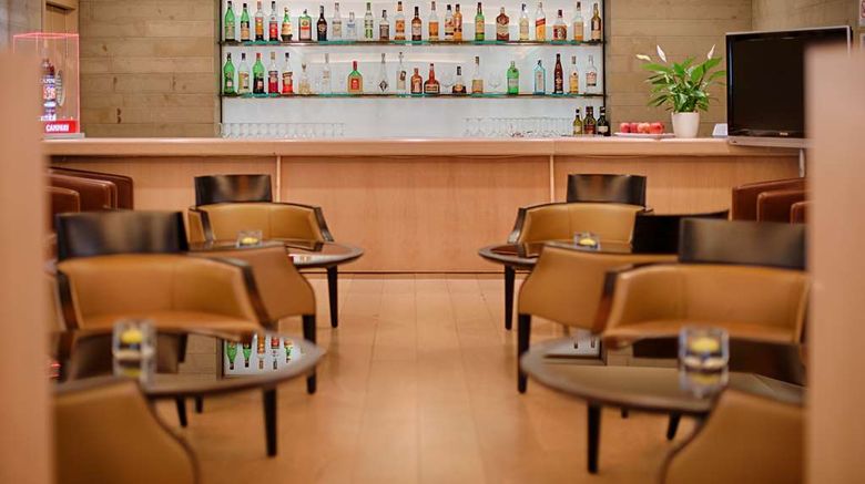 <b>NH Linate Restaurant</b>. Images powered by <a href="https://iceportal.shijigroup.com/" title="IcePortal" target="_blank">IcePortal</a>.