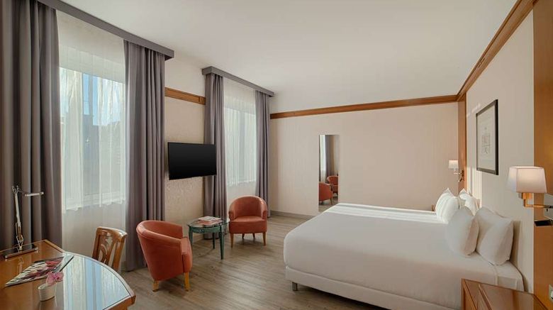 <b>NH Ravenna Room</b>. Images powered by <a href="https://iceportal.shijigroup.com/" title="IcePortal" target="_blank">IcePortal</a>.