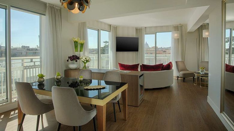<b>NH Collection Roma Centro Suite</b>. Images powered by <a href="https://iceportal.shijigroup.com/" title="IcePortal" target="_blank">IcePortal</a>.