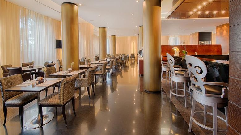 <b>NH Siena Restaurant</b>. Images powered by <a href="https://iceportal.shijigroup.com/" title="IcePortal" target="_blank">IcePortal</a>.