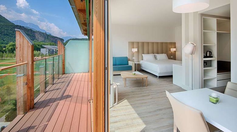 <b>NH Trento Room</b>. Images powered by <a href="https://iceportal.shijigroup.com/" title="IcePortal" target="_blank">IcePortal</a>.