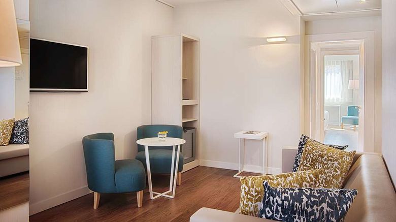 <b>NH Torino Centro Other</b>. Images powered by <a href="https://iceportal.shijigroup.com/" title="IcePortal" target="_blank">IcePortal</a>.