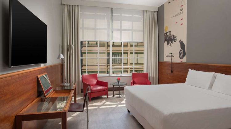 NH Torino Lingotto Congress Room