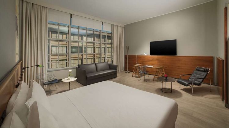 NH Torino Lingotto Congress Suite