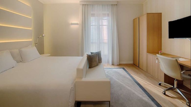 <b>NH Collection Torino Santo Stefano Room</b>. Images powered by <a href="https://iceportal.shijigroup.com/" title="IcePortal" target="_blank">IcePortal</a>.