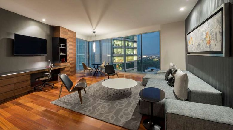 <b>NH Collection Guadalajara Providencia Room</b>. Images powered by <a href="https://iceportal.shijigroup.com/" title="IcePortal" target="_blank">IcePortal</a>.