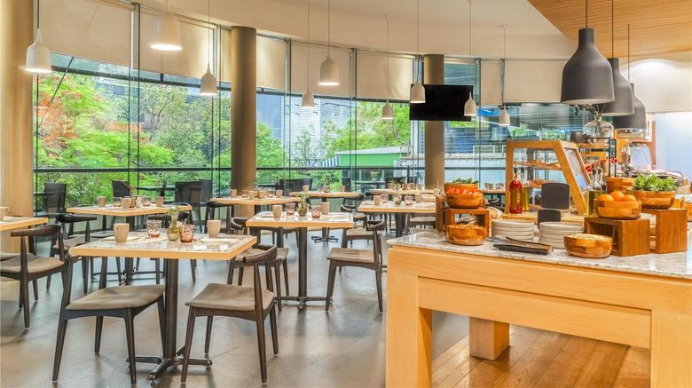 <b>NH Collection Guadalajara Providencia Restaurant</b>. Images powered by <a href="https://iceportal.shijigroup.com/" title="IcePortal" target="_blank">IcePortal</a>.