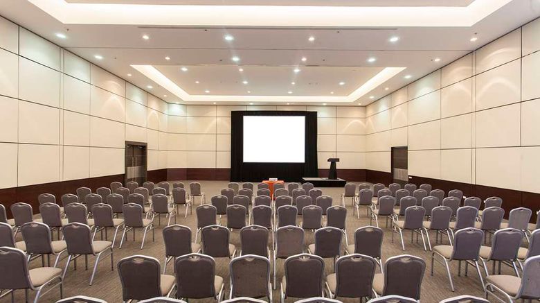 <b>NH Collection Mexico City Airport T2 Meeting</b>. Images powered by <a href="https://iceportal.shijigroup.com/" title="IcePortal" target="_blank">IcePortal</a>.
