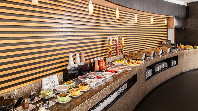 <b>NH Collection Mexico City Santa Fe Restaurant</b>. Images powered by <a href="https://iceportal.shijigroup.com/" title="IcePortal" target="_blank">IcePortal</a>.