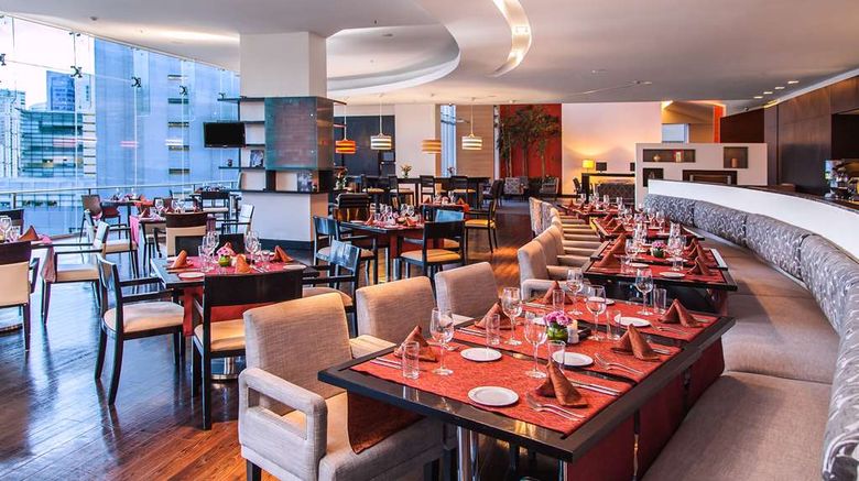 <b>NH Collection Mexico City Santa Fe Restaurant</b>. Images powered by <a href="https://iceportal.shijigroup.com/" title="IcePortal" target="_blank">IcePortal</a>.