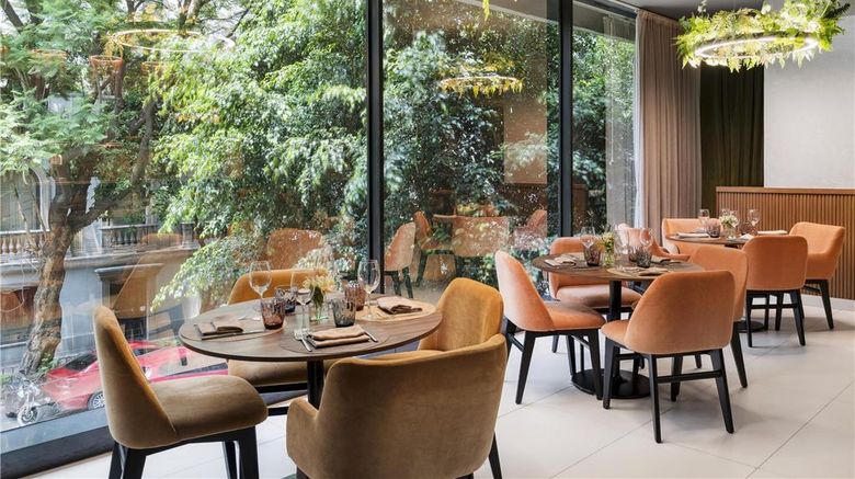 <b>NH Collection Mexico City Reforma Restaurant</b>. Images powered by <a href="https://iceportal.shijigroup.com/" title="IcePortal" target="_blank">IcePortal</a>.