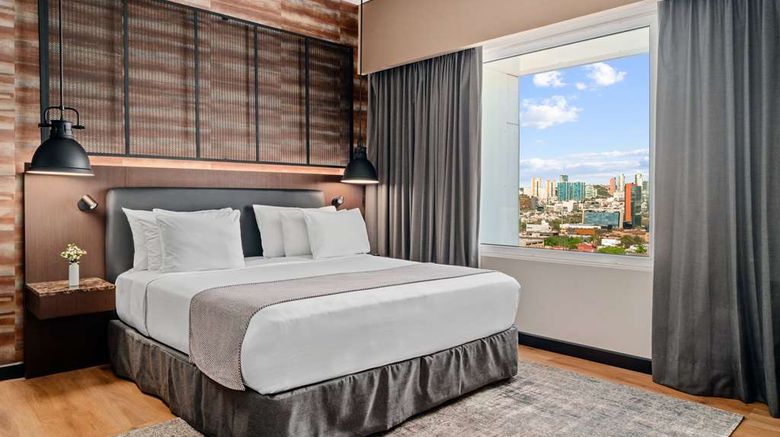 <b>NH Collection Monterrey San Pedro Suite</b>. Images powered by <a href="https://iceportal.shijigroup.com/" title="IcePortal" target="_blank">IcePortal</a>.