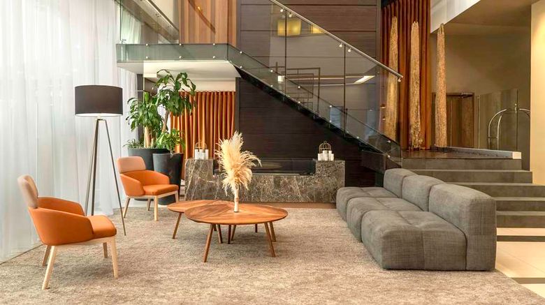 <b>NH Mexico City Valle Dorado Lobby</b>. Images powered by <a href="https://iceportal.shijigroup.com/" title="IcePortal" target="_blank">IcePortal</a>.
