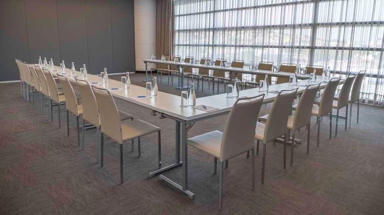 <b>NH Mexico City Valle Dorado Meeting</b>. Images powered by <a href="https://iceportal.shijigroup.com/" title="IcePortal" target="_blank">IcePortal</a>.
