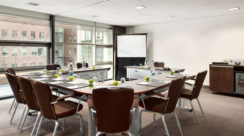 <b>NH Amersfoort Meeting</b>. Images powered by <a href="https://iceportal.shijigroup.com/" title="IcePortal" target="_blank">IcePortal</a>.