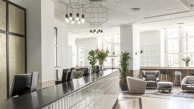<b>NH City Centre Amsterdam Lobby</b>. Images powered by <a href="https://iceportal.shijigroup.com/" title="IcePortal" target="_blank">IcePortal</a>.