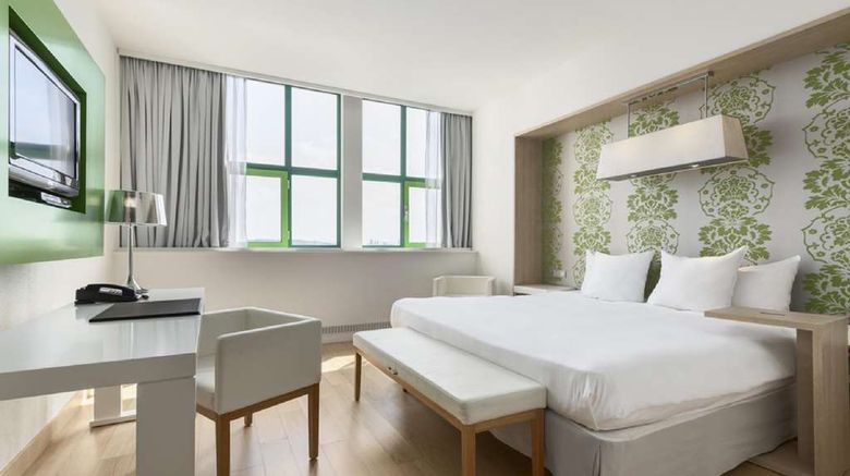 <b>NH Amsterdam Noord Room</b>. Images powered by <a href="https://iceportal.shijigroup.com/" title="IcePortal" target="_blank">IcePortal</a>.