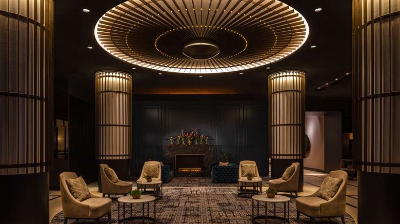 <b>Anantara Grand Hotel Krasnapolsky Lobby</b>. Images powered by <a href="https://iceportal.shijigroup.com/" title="IcePortal" target="_blank">IcePortal</a>.