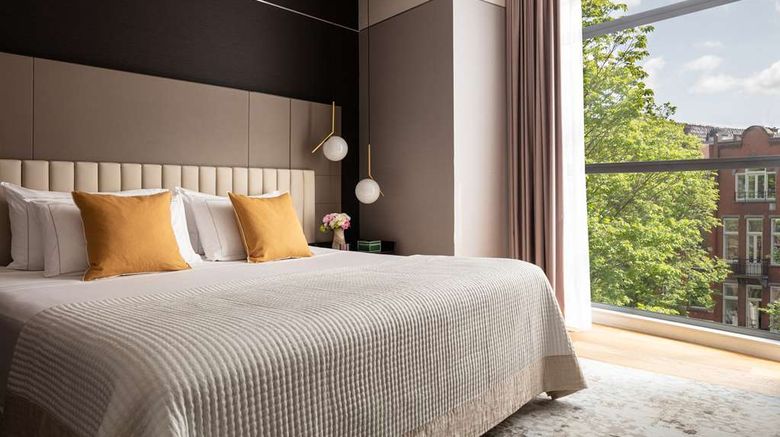 <b>Anantara Grand Hotel Krasnapolsky Suite</b>. Images powered by <a href="https://iceportal.shijigroup.com/" title="IcePortal" target="_blank">IcePortal</a>.