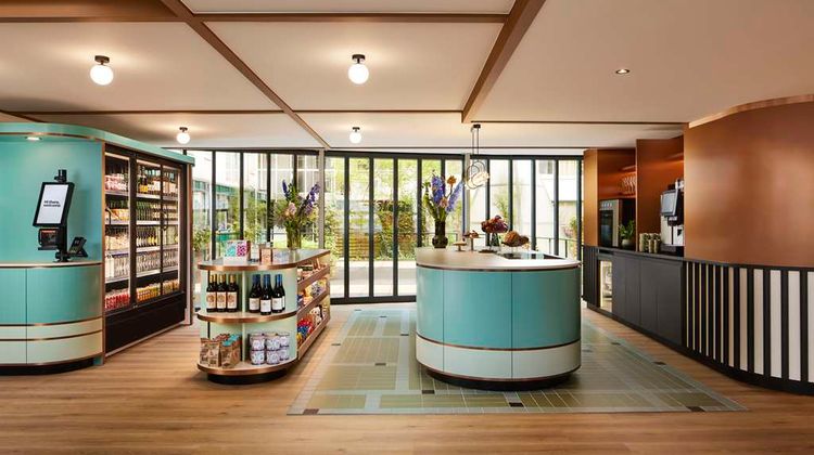 Avani Museum Quarter Restaurant