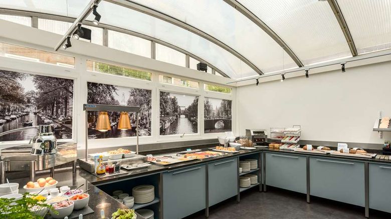 <b>NH Amsterdam Schiller Restaurant</b>. Images powered by <a href="https://iceportal.shijigroup.com/" title="IcePortal" target="_blank">IcePortal</a>.