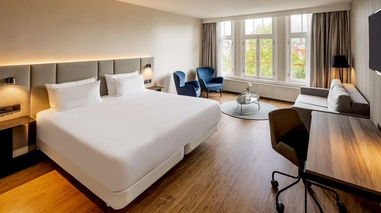 <b>NH Amsterdam Schiller Room</b>. Images powered by <a href="https://iceportal.shijigroup.com/" title="IcePortal" target="_blank">IcePortal</a>.