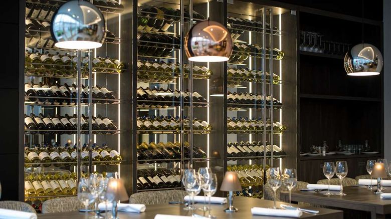 <b>NH Bussum Jan Tabak Restaurant</b>. Images powered by <a href="https://iceportal.shijigroup.com/" title="IcePortal" target="_blank">IcePortal</a>.