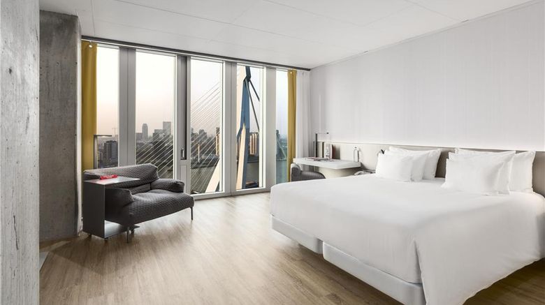 <b>nhow Rotterdam Room</b>. Images powered by <a href="https://iceportal.shijigroup.com/" title="IcePortal" target="_blank">IcePortal</a>.