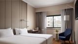 NH Lisboa Campo Grande Room
