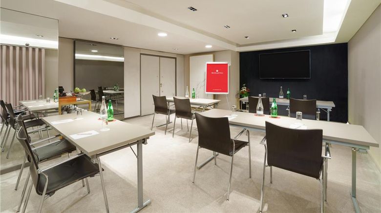<b>NH Collection Lisboa Liberdade Meeting</b>. Images powered by <a href="https://iceportal.shijigroup.com/" title="IcePortal" target="_blank">IcePortal</a>.
