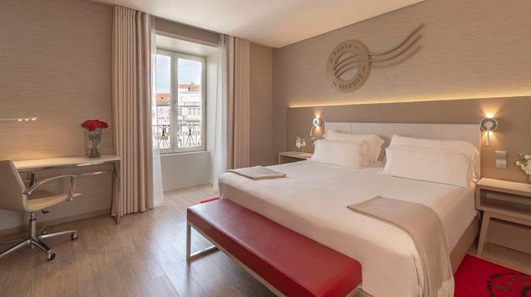 NH Collection Porto Batalha Room