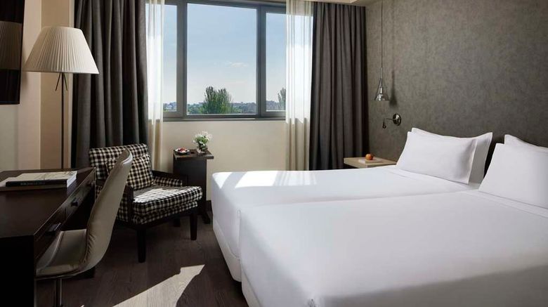 <b>NH Alcorcon Room</b>. Images powered by <a href="https://iceportal.shijigroup.com/" title="IcePortal" target="_blank">IcePortal</a>.