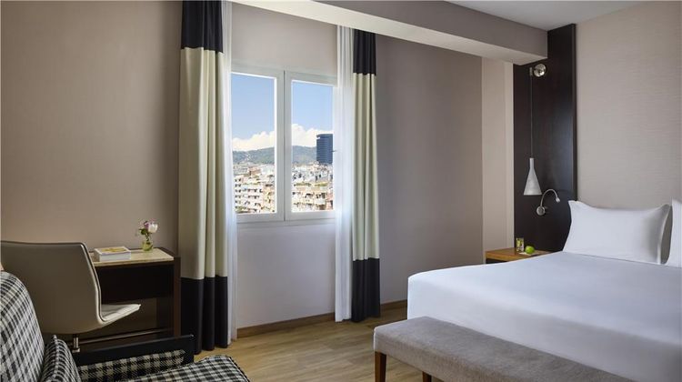 NH Barcelona Stadium Room