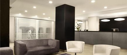 NH Barcelona Stadium Lobby