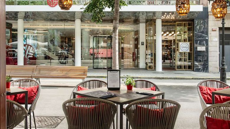 <b>NH Collection Gran Hotel Calderon Restaurant</b>. Images powered by <a href="https://iceportal.shijigroup.com/" title="IcePortal" target="_blank">IcePortal</a>.