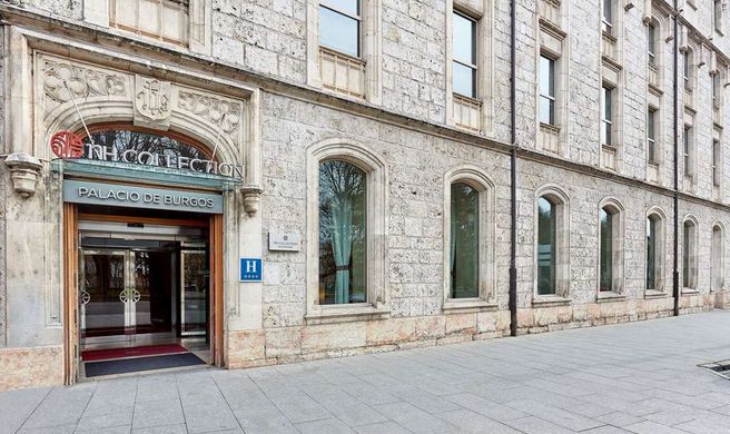NH Collection Palacio de Burgos Exterior