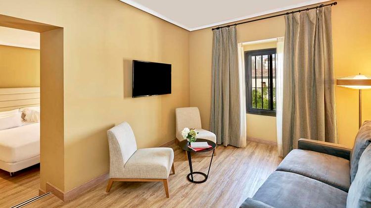 NH Collection Caceres Palacio de Oquendo Suite