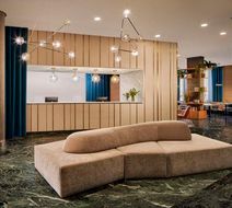 NH Ciudad de Cuenca Lobby