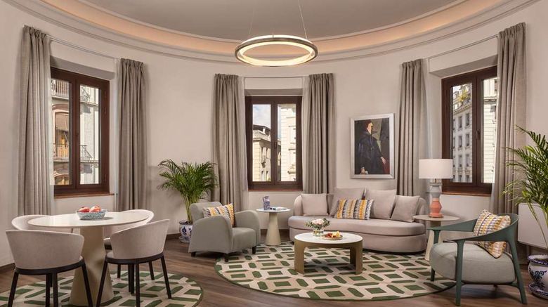 <b>NH Collection Granada Victoria Suite</b>. Images powered by <a href="https://iceportal.shijigroup.com/" title="IcePortal" target="_blank">IcePortal</a>.