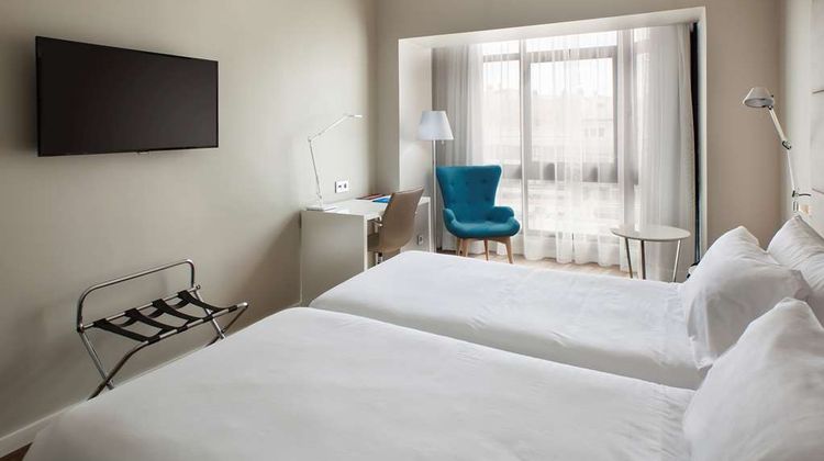 NH Las Palmas Playa las Canteras Room