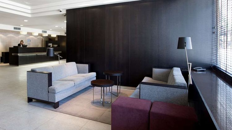 NH Lleida Pirineos Lobby