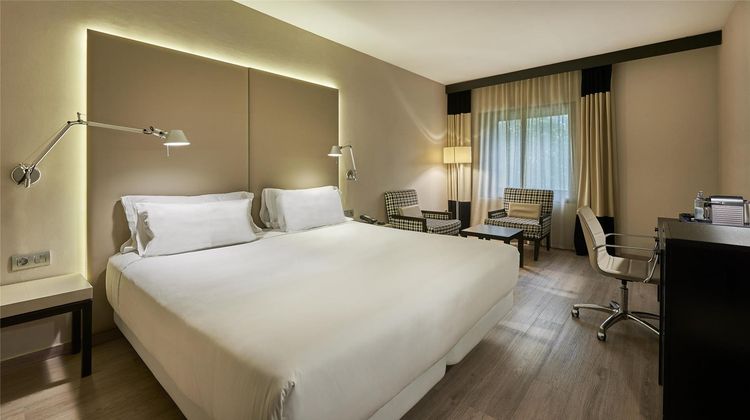 NH Lleida Pirineos Room